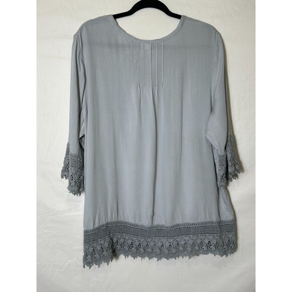 Blair Women's BOHO Button Up Deep V-Neck Pleated Lace Trimmed Tunic Top Size XL - Picture 3 of 4